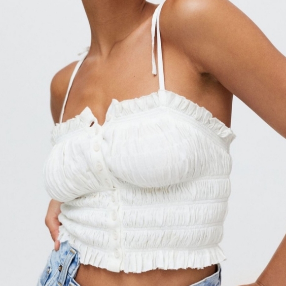 Urban Outfitters Tulla Smocked Crop Top White Tie Shoulder Medium - Picture 2 of 10